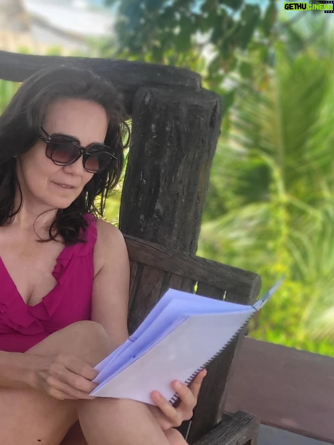 Marialejandra Martín - 2.3K Likes - Estudiando ☆☆☆☆☆☆ 🎬 ❤️