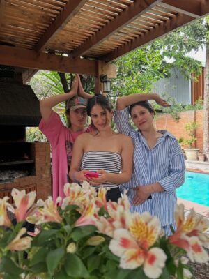 Mariana Di Girolamo Instagram - La semana pasada recibí treinta y cinco primaveras, gracias por el cariño y buenos deseos 🌷🎂💞🌻🎀