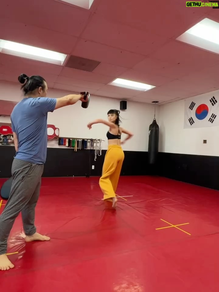 Marina Mazepa - 2.4K Likes - Martial arts teach me the same thing life does: stay strong, stay focused, and let the struggle make you better. Thanks to my master @davisthemusa 🙏