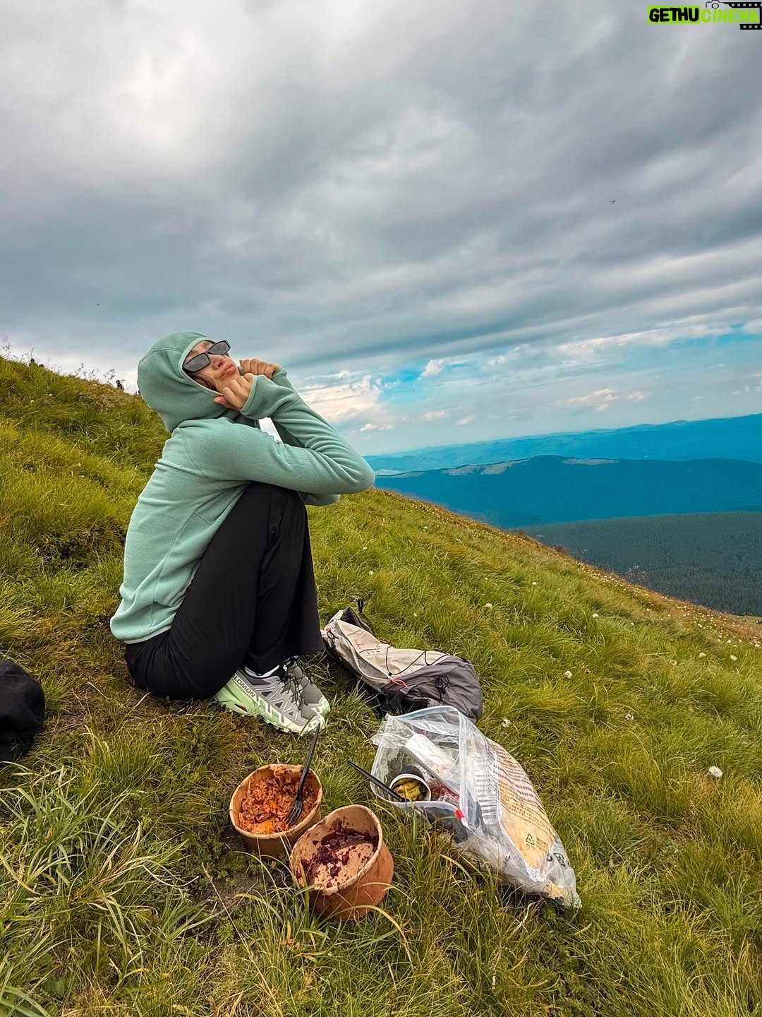 Marina Mazepa - 2.3K Likes - I conquered Hoverla — the highest mountain in Ukraine💙💛 Swipe!
.
Today’s climb up Hoverla taught me something big
- the last steps are always the hardest. Right before the top is where most people quit, but if you push just a little further you get the reward. That’s where you win. Keep going until the breakthrough!

#Говерла (2061 м) / #Hoverla #marinamazepa #ɴᴇᴠᴇʀɢɪᴠᴇᴜᴘ #ukrainiangirl #capathianmountains