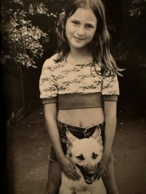 Marlee Matlin Instagram - Can’t believe it is my 60th birthday today. Time truly flies. Happy birthday to all my fellow August 24th(ers). 🎂💜 #5and#9yearsold #solothedog #chicago