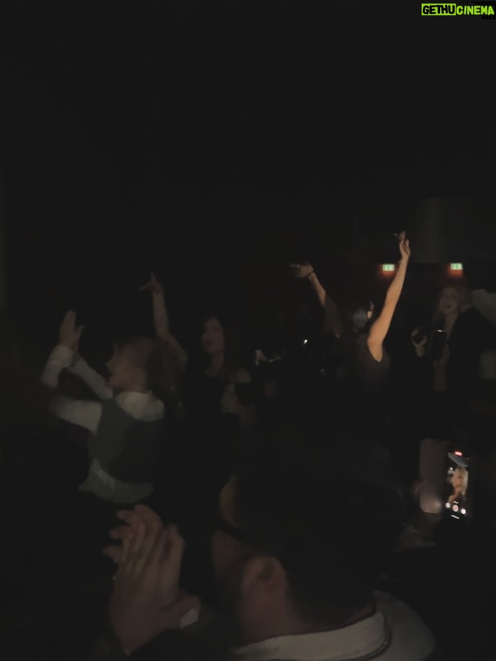 Marleen Lohse - 3.6K Likes - ✨ Gestern war die Berlin-Premiere von Die Schule der magischen Tiere 4.
Was für ein wunderschöner Abend! 💫
Ich bin so dankbar, ein kleiner Teil dieser magischen Gemeinschaft zu sein.
Ab dem 25.09. im Kino! 🎬🦉🪄

🙏🏻
@dsdmt_film #kordes&kordes
@maier.emilia @ninahauncasting 
@ninajensenstyling @odeeh_official @olelynggaardcopenhagen @maren.lilian @katharina_handel