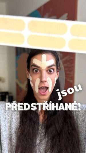 Marta Ondráčková Instagram - PŘEDSTŘÍHANÉ TEJPY!!! Konečně jsou tady! Respektive na @beautytape.czsk 
A vy si je navíc můžete dopřát s 20% slevou v rámci Beauty Days až do 14. září, kdy máte s kódem BEAUTY20 slevu při nákupu nad 800 Kč.
Proč PRE-CUTs? Protože šetří čas i nervy, prostě odlepíte a nalepíte. To je všechno. Dají se použít na mé nejoblíbenější tejpovací techniky, jsem nadšená. Tahle novinka je naprostá bomba!

#udrzksicht #kosmeticketejpovani #tejpy #rutina #42 #udrzlife #curetapebeauty #precut #setrimcas