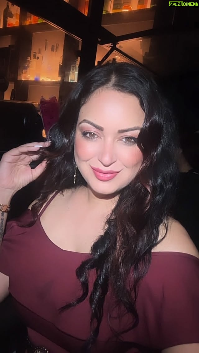Maryam Zakaria - 6.6K Likes - Under the haunted lights, in shades of wine —
Halloween week begins, and I’m dressed to shine. 💫

#ootd #halloween #reelsinstagram #fashionista #explore