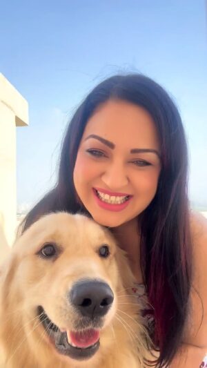 Maryam Zakaria Instagram - Addicted to his love, his energy, and our silly little dance sessions on the terrace 😄💃🐶
#dancingdog #goldenretriever #goldenretrieverworld #cutnessoverload #reelsinstagram #explore #addictedtoyou