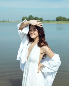 Actress May Toe Khine HD Photos and Wallpapers May 2025