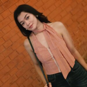 May Toe Khine Instagram - Sunsets, me and Su Ta Ya. ā£ļø š š¶
Top from @trinkora_
#MayToeKhine