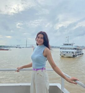 Actress May Toe Khine HD Photos and Wallpapers August 2025