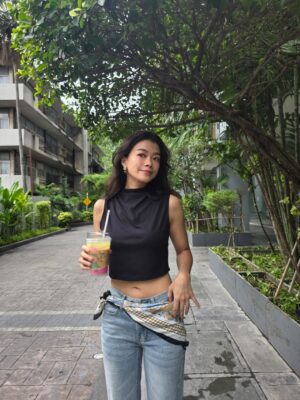 May Toe Khine Instagram - First two weeks of September. š¤
#MayToeKhine