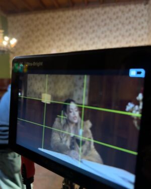 Mayra Goñi Instagram - Televisa presenta… Ponle título a este dump 👀
