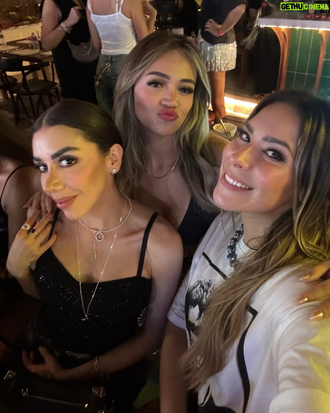 Mayra Goñi - 48.4K Likes - Televisa presenta… Ponle título a este dump 👀