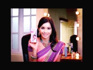 Mayuri Wagh Instagram - Throwback Thursday❣️...
.
.
.
#throwbackthursday #fair&lovely #tvc #oldone #8yearsold #actorslife #mayuriwagh #marathiactress