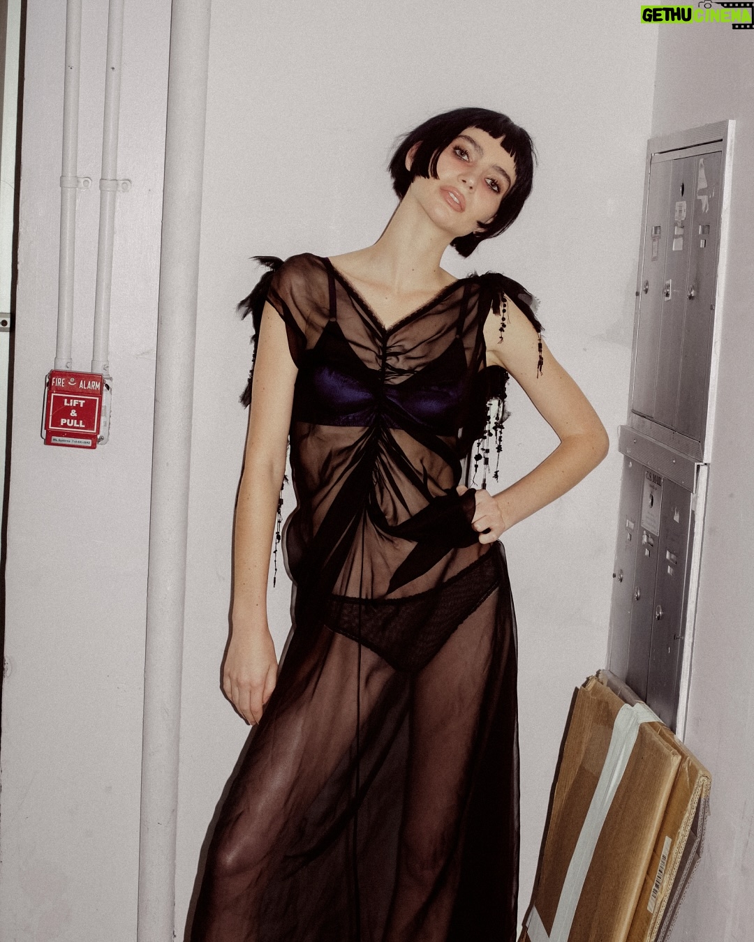 Meadow Walker - 14.2K Likes - There’s a party upstairs. . .

@meadowwalker for i-D 375.

Photographed by @upstairsaterics
Written by @thomthomclub
Styled by @thomthomclub
Interviews by @rbbykelly
Hair: @jadisjolie
Makeup: @raisaflowers
Nails: @nailsbymamie
Set Design: @mannynorena
Casting Director: @affaosman
Casting Associate: @mimignoh
Movement Director: @jorgedorsinville
Production: @themorrisongroup
Post Production: @francoerre