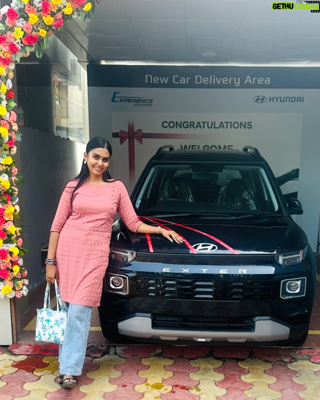 Meenakshi Borah - 9.3K Likes - Our new member…❤️🧿
Thank you @santa_kumar_das and @rjhyundai family for the smooth delivery of the car…💕
.
.
.
.
.
.
#newcar #celebration #hyundai #foryou #explore #newpost