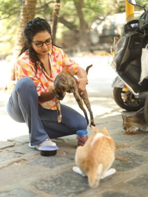 Meera Joshi Instagram - May God treat you the way you treat animals.....
...
Top & Boot-cut Pants: @altruismofficial
.....
Clicked by: @rishs.media
...
#shirt #meerajoshi #meera #shirtdesign #shirts #printed #toystory #toys #croptop #croptops #printedshirt #smile #bootygoals #bum #jeans #hair #curlyhair #altruism #fashion #fashionstyle #model #modeling #actress #marathiactress #specs #jeggings #style #poses #bootcutjeans #bootcut