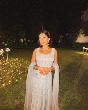 Meghna Chakraborty Instagram - Escaped from reality for a little bit to dress up and #ParthywithPreya 🥳 

📸: @shiv.dances 
👗: @eshhpat 

#thailand #thailandwedding #khaolak