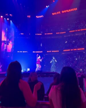 Meghna Chakraborty Instagram - How can I talk about 2024 without reflecting on the unforgettable experience of being on the road with team @diljitdosanjh for the groundbreaking North America leg of the Dil-luminati tour?! From two iconic stadiums to lighting up the Crypto Arena, and countless other venues across Canada and the US—we saw history unfold time and time and time again.
It has been an honor to witness Diljit continually break barriers with his artistry, and to watch him unite people from all generations and walks of life through the raw magic of music that transcends. To see all of the children, families and immigrants in the audience, their faces full of emotion and pure joy… this tour has truly been a celebration of both the present and the boundless potential of our future.
Endless gratitude to the best DP @__vivianlau , the teams at @rippleeffectstudios and Saregama, and all the amazing people we crossed paths with in each city. Thank you for a lifetime of memories ❤️
#diljitdosanjh #diluminatiworldtour