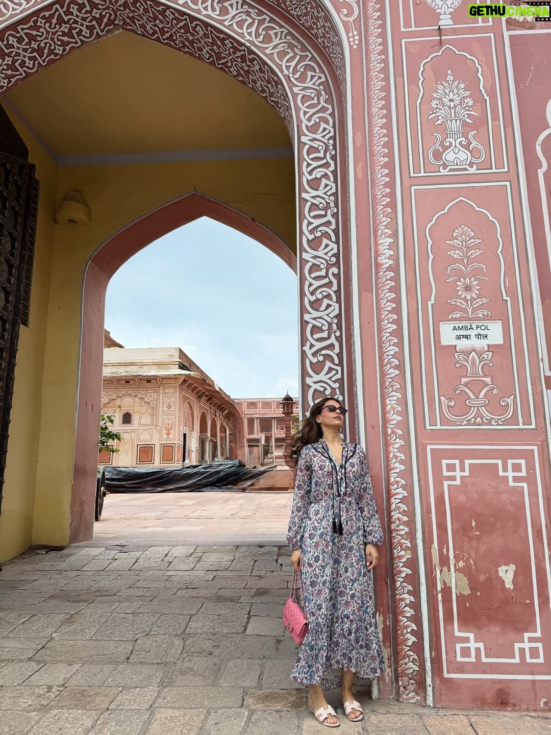 Mehak Bakshi - 3.5K Likes - Jaipur in monsoon🩷