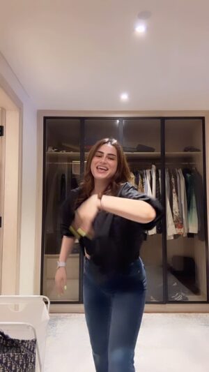 Mehak Dhillon Instagram - This video for you guys🩵🩵🩵Instagram fam🫶🏻
