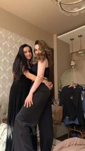Mehak Dhillon Instagram - 🧿🩷