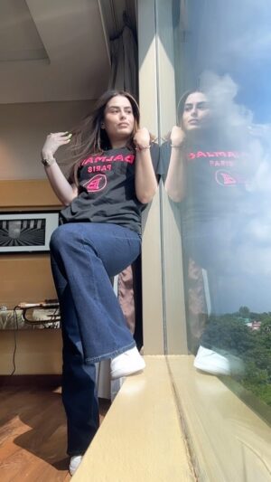 Mehak Dhillon Instagram - 🩵🤍
