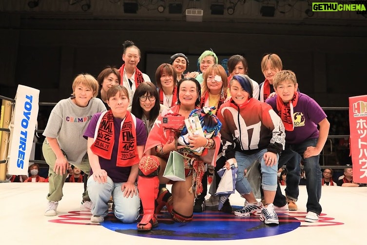 Meiko Satomura - 13K Likes - 今日、引退試合を見届けてくださった皆様、ありがとうございました。
30年間で出会ったたくさんの方に囲まれてリングを降りられたこと、本当に幸せです。
プロレスの新時代をさらに素晴らしいものにするために、今以上に人生懸けます‼️
ありがとうございました。
2025.4.29 #後楽園ホール
#SENJO  # #SATOMURAfinal #里村明衣子
