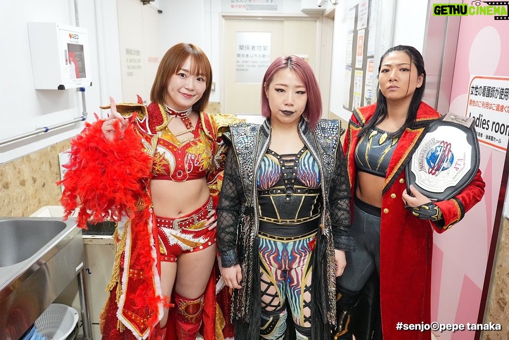 Meiko Satomura - 13K Likes - 今日、引退試合を見届けてくださった皆様、ありがとうございました。
30年間で出会ったたくさんの方に囲まれてリングを降りられたこと、本当に幸せです。
プロレスの新時代をさらに素晴らしいものにするために、今以上に人生懸けます‼️
ありがとうございました。
2025.4.29 #後楽園ホール
#SENJO  # #SATOMURAfinal #里村明衣子