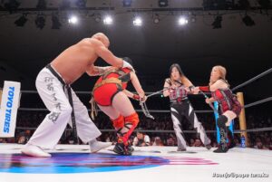 Meiko Satomura Instagram - 今日、引退試合を見届けてくださった皆様、ありがとうございました。
30年間で出会ったたくさんの方に囲まれてリングを降りられたこと、本当に幸せです。
プロレスの新時代をさらに素晴らしいものにするために、今以上に人生懸けます‼️
ありがとうございました。
2025.4.29 #後楽園ホール
#SENJO  # #SATOMURAfinal #里村明衣子