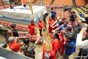 Meiko Satomura Instagram - 今日、引退試合を見届けてくださった皆様、ありがとうございました。
30年間で出会ったたくさんの方に囲まれてリングを降りられたこと、本当に幸せです。
プロレスの新時代をさらに素晴らしいものにするために、今以上に人生懸けます‼️
ありがとうございました。
2025.4.29 #後楽園ホール
#SENJO  # #SATOMURAfinal #里村明衣子