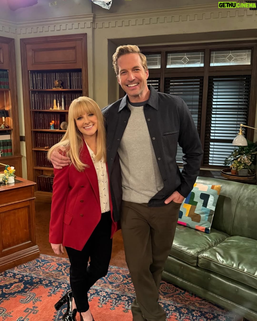 Melissa Rauch - 200.9K Likes - The day is here, our Night Court Season 3 Finale! I know I have said, “You don’t want to miss” an episode  in the past and I stand by all of those times...but TONIGHT…tonight is different. Like, if you miss tonight, you’re gonna feel really f’in bad about it tomorrow, and as your friend, I do not want that for you. Look, I promise an hour of really great television with two back to back absolutely stellar episodes. At 8:00/7:00c we have @michaelurielikesit and @marshawarfield bringing their immense talents to our penultimate episode where Michael stars as the “Funnest Judge in the City” and Marsha returns as the iconic Roz Russell. Then at 8:30/7:30c we have @bigbangtheory and @youngsheldoncbs worlds collide with Night Court as Big Bang multiverse powerhouses @raeganrevord and #SimonHelberg appear in a jaw-dropping season 3 closer that will really drive home why this is not to be missed! Every one of our incredible Night Court family @just_lacretta @nyambi @wendiemalick @garyanthonywilliams @hiryanhansen @realrayabruzzo #JohnLarroquette brought down the house during the taping of this and I can’t wait for you all to check it out. See you there TONIGHT on @nbc starting at 8:00pm! 💙
