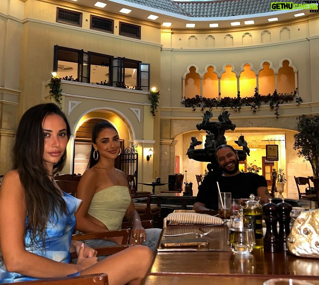 Menna Samaha - 15.5K Likes - Thank you @jwmarriottcairo for making my stay unforgettable 🤍
@tinakmal
