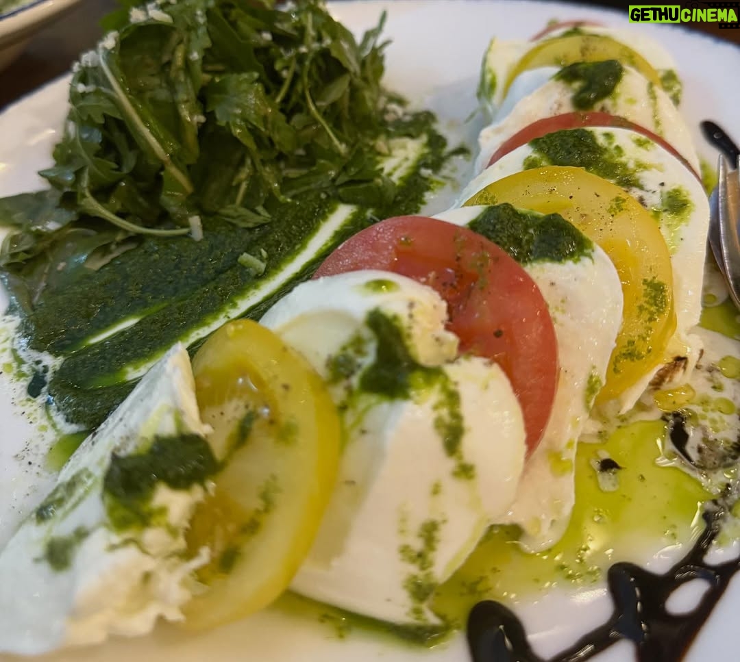 Menna Samaha - 15.5K Likes - Thank you @jwmarriottcairo for making my stay unforgettable 🤍
@tinakmal