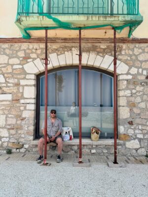 Meriç Aral Instagram - bu haftanin acilisini gecen haftaya saygi durusuyla yapiyorum 🌞🧷🌊🧷❤️‍🔥🪬🌊🌞🍑🍒🧷❤️‍🔥
