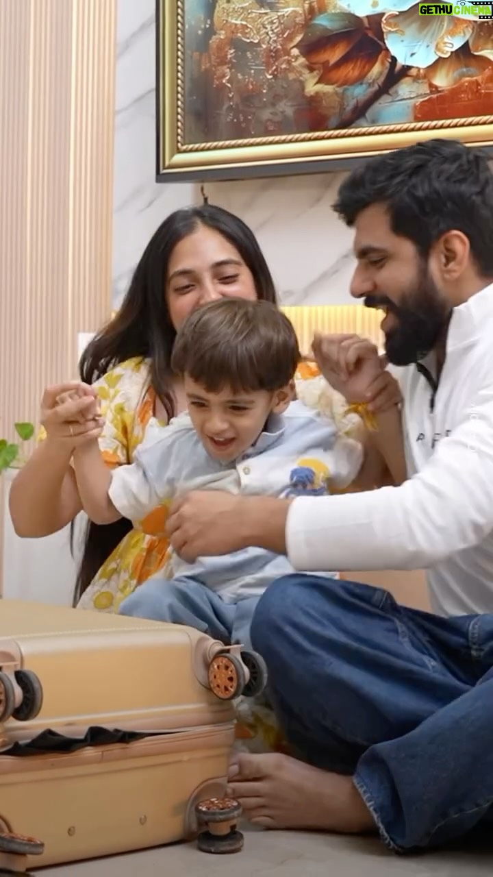 Meru Panwar Grover - 20.1K Likes - Child’s ticket for free? Just wait a few more days and it will be! 👨‍👩‍👧✨
On Cleartrip’s Big Billion Days sale, book two flight tickets, and get a free ticket for a child of up to 12 years. India’s biggest travel sale is back on the 22nd of September!

#BBDOnCleartrip #BBD #Cleartrip