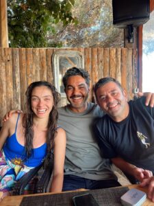 Actress Merve Dizdar HD Photos and Wallpapers September 2025