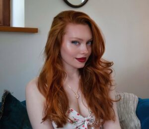 Mia Isabella Instagram - 🌹rosy cheeks🌹
.
.
.
.
.
.
.
.
.
.
#redhair #redhaired #ruiva #ruivas #redheadsofinstagram #redhairgirl #gingergirl  #model #fashion #londonfashion #ruivanatural #curls #model #ginger #gingergirl #naturalhair #ruivante #beauty #londonmodel #londonmodels #modelling #naturalred #redheadsdoitbetter  #redheadshavemorefun #redheadmodel #naturalredhead #naturalredheads #longredhair