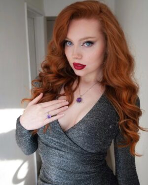 Mia Isabella Instagram - How was your day? 🥰❤️😘
.
.
.
.
.
.
.
.
.
.
#redhair #redhaired #ruiva #ruivas #redheadsofinstagram #redhairgirl #gingergirl  #model #fashion #londonfashion #ruivanatural #curls #model #ginger #gingergirl #naturalhair #ruivante #beauty #londonmodel #londonmodels #modelling #naturalred #redheadsdoitbetter  #redheadshavemorefun #redheadmodel #naturalredhead #naturalredheads #longredhair