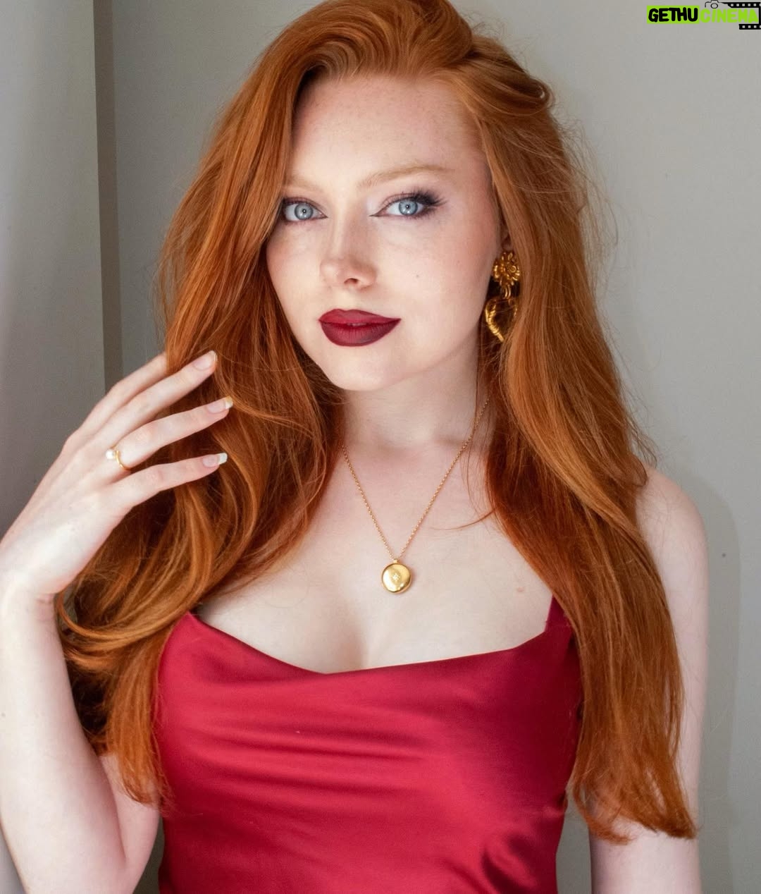 Mia Isabella - 10.1K Likes - ❤️❤️❤️
.
.
.
.
.
.
.
.
.
#redhair #redhaired #ruiva #ruivas #redheadsofinstagram #redhairgirl #gingergirl  #model #fashion #londonfashion #ruivanatural #curls #model #ginger #gingergirl #naturalhair #ruivante #beauty #londonmodel #londonmodels #modelling #naturalred #redheadsdoitbetter  #redheadshavemorefun #redheadmodel #naturalredhead #naturalredheads #longredhair
