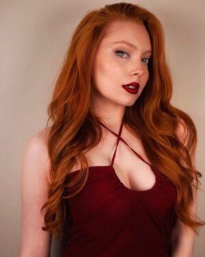 Mia Isabella Instagram - What’s your favourite thing to do on a Friday night? 🥰
.
.
.
.
.
.
.
.
.
.
#redhair #redhaired #ruiva #ruivas #redheadsofinstagram #redhairgirl #gingergirl  #model #fashion #londonfashion #ruivanatural #curls #model #ginger #gingergirl #naturalhair #ruivante #beauty #londonmodel #londonmodels #modelling #naturalred #redheadsdoitbetter  #redheadshavemorefun #redheadmodel #naturalredhead #naturalredheads #longredhair