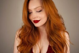 Mia Isabella Instagram - An outtake from a photoshoot! What do you think? 🥰
.
.
.
.
.
.
.
.
.
.
#redhair #redhaired #ruiva #ruivas #redheadsofinstagram #redhairgirl #gingergirl  #model #fashion #londonfashion #ruivanatural #curls #model #ginger #gingergirl #naturalhair #ruivante #beauty #londonmodel #londonmodels #modelling #naturalred #redheadsdoitbetter  #redheadshavemorefun #redheadmodel #naturalredhead #naturalredheads #longredhair