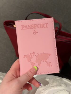 Michelle Mosalakae Instagram - We’re going on a trip! 🥰✈️