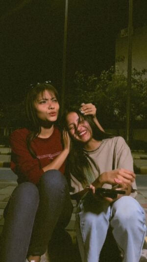 Mikku Arya Instagram - Jo dhaga tumse jud gya❤️🥺@mikku2073 
.
.
.
.
.
.
.
.
#bestiegoals💕 #bestfriends #friendshipgoals #reelsinstagram #foryoupage💙 #viralvideos #explorepage #featured #reelkarofeelkaro❤