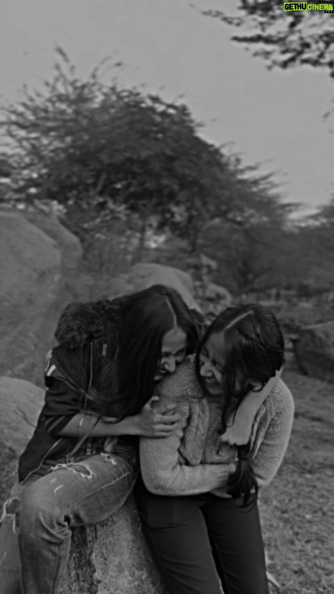 Mikku Arya - 14.2K Likes - ❤️😌@mikku2073 
.
.
.
@_pooja.chhetri 
.
.
.
.
.
.
.
.
.
.
.
.
#bestigoals❤️💕 #bestfriends #friendshipgoals #reelinstagram #foryoupage💙 #viralvideos #explorepage #featured #reelkarofeelkaro❤