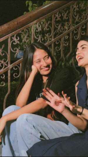 Mikku Arya Instagram - Bin maange itna diya❤️🥺@mikku2073 
.
.
.
@_kashish_787 
.
.
.
.
.
.
#bestfriend #bestiegoals #friendshipgoals💕 #reelinstagram #foryoupage💙 #viralvideos #explorepage✨ #featured #reelkarofeelkaro❤️❤️❤️❤️