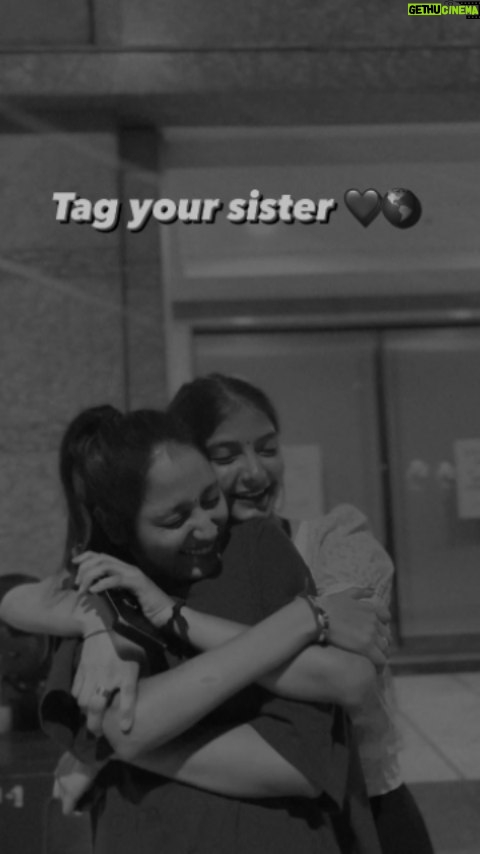 Mikku Arya - 314K Likes - Meri behen meri jaan 🥺❤️@mikku2073 
.
.
.
@khushi455_ 
.
.
.
.
.
.
.
.
.
.
#sistergoals #sisterlove❤️ #reelinstagram #foryoupage💙 #viralvideos #explorepage #featured #reelkarofeelkaro❤