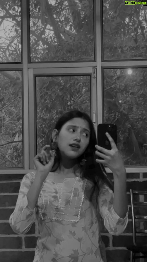 Mikku Arya - 7.3K Likes - ❤️🌎@mikku2073 
.
.
.
.
.
.
.
.
.
.
.
#reelinstagram #foryoupage💙 #viralvideos #explorepage #featured #reelkarofeelkaro❤