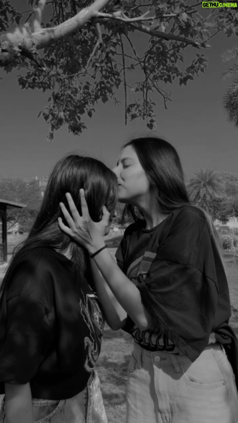 Mikku Arya - 457.9K Likes - Ek hazaron mein meri behna Hain 🥺❤️@mikku2073 
.
.
.
@_shona_khan_20 
.
.
.
.
.
.
.
.
#sistergoals💕 #sisterlove #reelinstagram #foryoupage💙 #viralvideos #explorepage #featured #reelkarofeelkaro❤