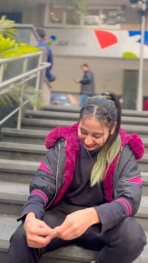 Mikku Arya Instagram - 🥺❤️@mikku2073 
.
.
.
.
.
.
.
.
.
.
.
.
.
#reelinstagram #foryoupage💙 #viralvideos #explorepage #featured #reelkarofeelkaro❤