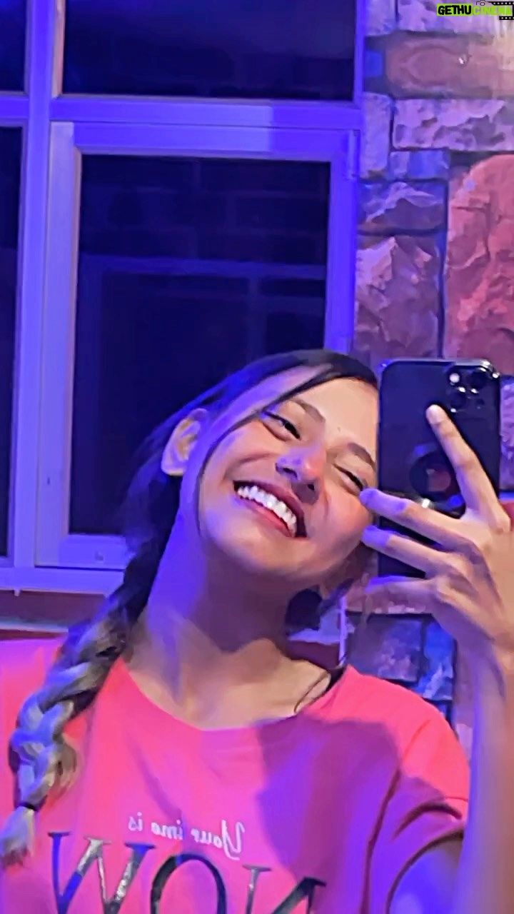 Mikku Arya - 2.8K Likes - Bas Yahi kam kaj mera😩❤️ @mikku2073 
.
.
.
.
.
.
.
#reelsinstagram #foryoupage💙 #viralvideos #explorepage #featured #reelkrofeelkro❤️