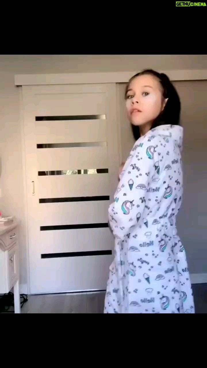 Milana Nekrasova - 2K Likes - @milana_nekrasova_club 
.
.
.
.
.
.
.
.
.
.
.
.
.
.
.
#likee #likeeapp #likeeмилана #likeeappindonesia